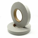 Jednostranná lepiaca sivá PVC penová páska s PET fóliou na tesnenie vodnej nádrže